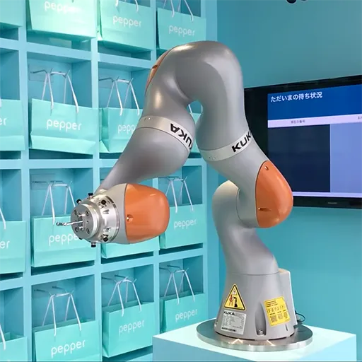 ロボットとロボットのコミュニケーションを支える通信の開発