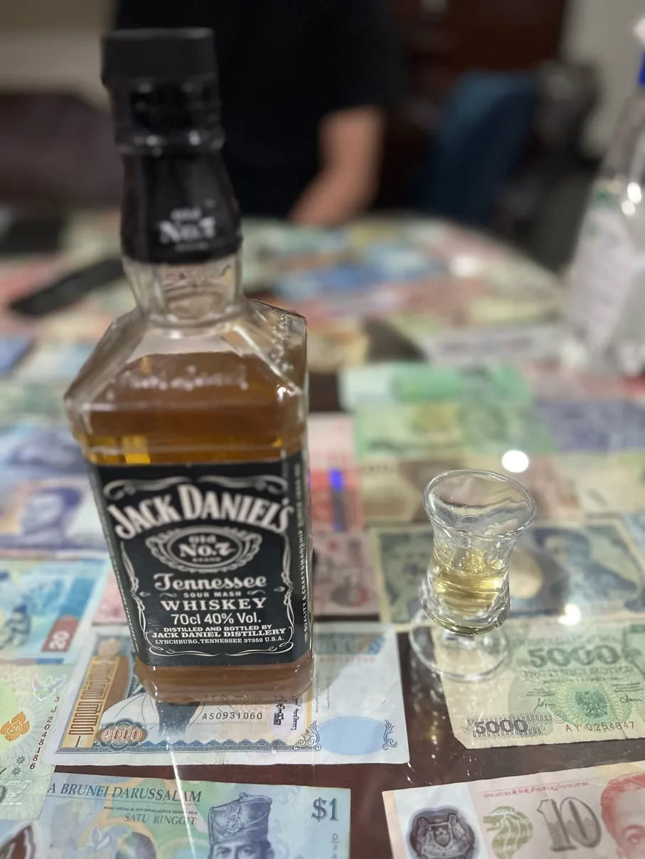 ウェルカムドリンクはジャックダニエル？